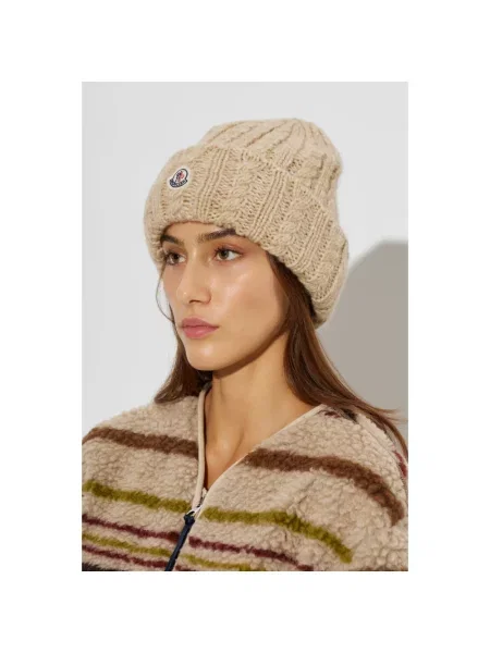 Czapka Moncler wełniana beżowa