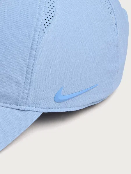 Czapka z daszkiem Nike niebieska