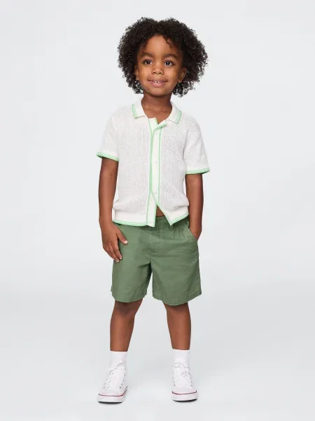 Pantaloni scurți Gap de in alb