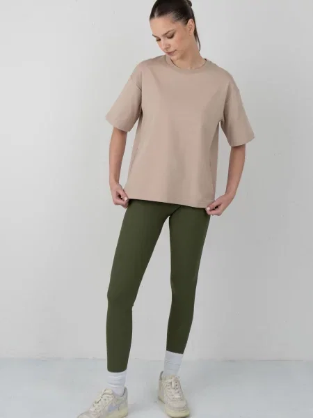 Футболка Elegante бежевая