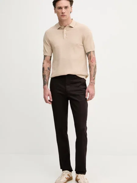 Lacoste regularne hlače z elastanom rjava