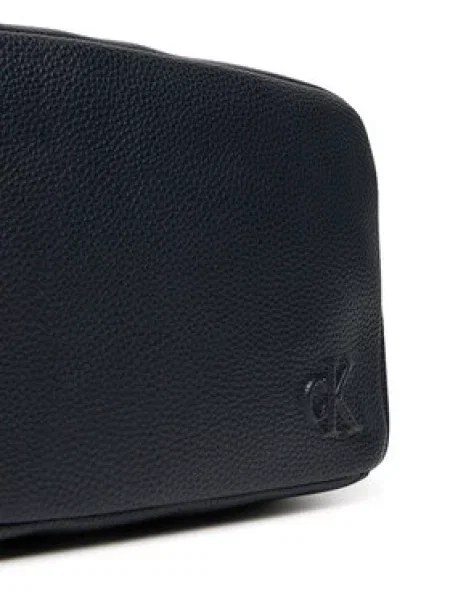 Calvin Klein Jeans Brašna Cargo Camera Bag modrá