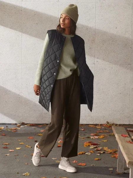 Tchibo Жилет з утеплювачем чорний