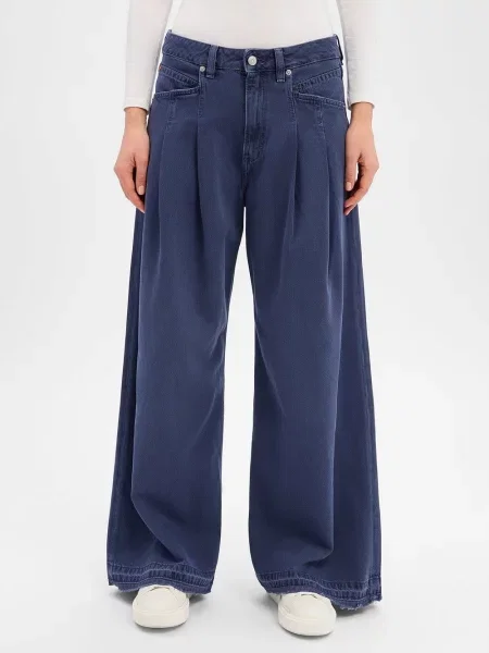 BOSS Orange Dżinsy workowate slouchy Kobiety Jeansy jednolity niebieski