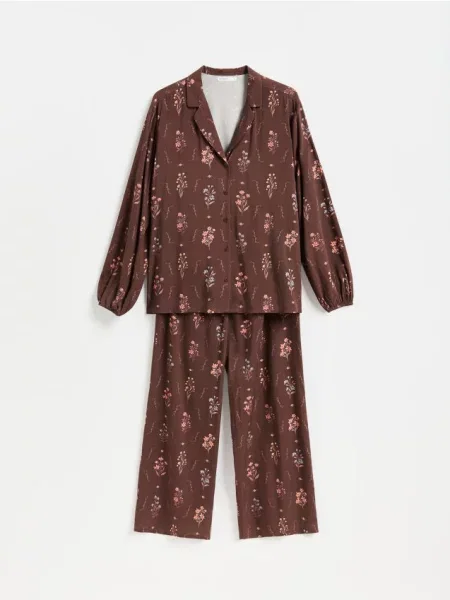 Reserved Pijama din două piese din maro