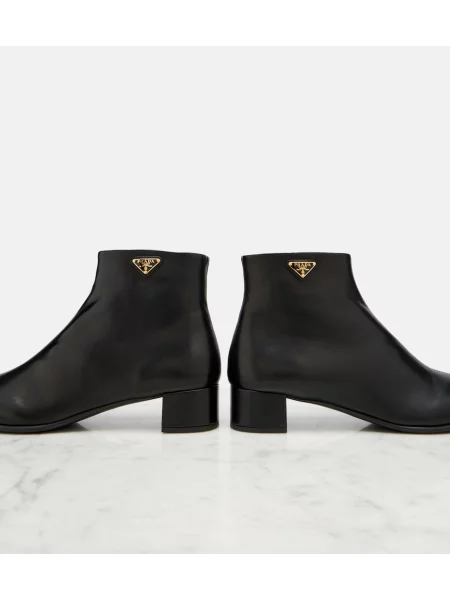 Cizme scurte Prada din piele negru