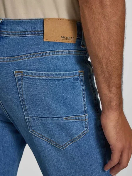 Jeansy o kroju slim fit z 5 kieszeni Mcneal niebieskie