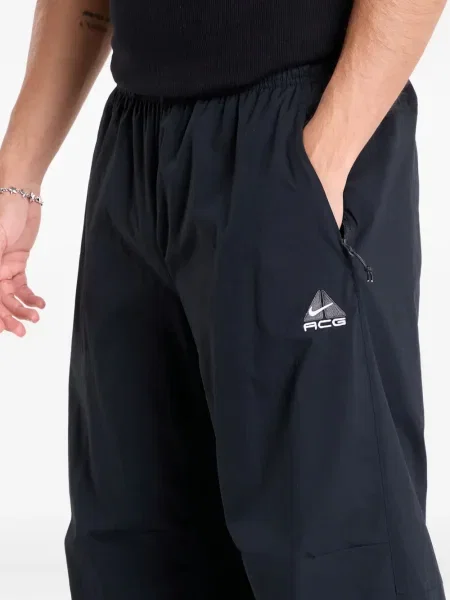 Дълго шорти Nike с принт черно