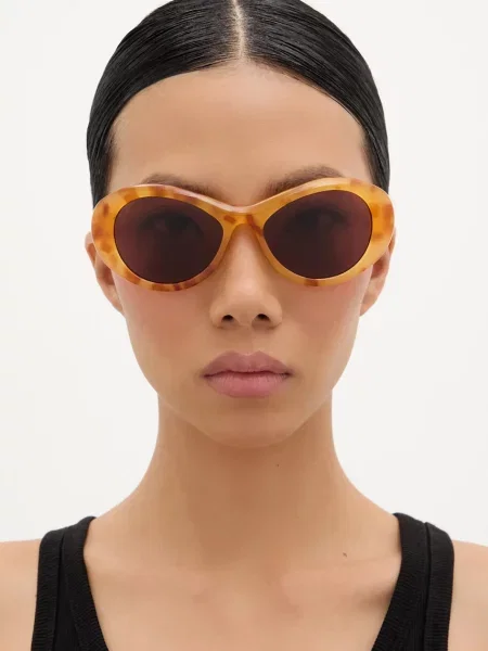 Солнцезащитные очки Jacquemus