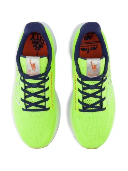 Sneakers New Balance Fresh Foam σουέντ πράσινο