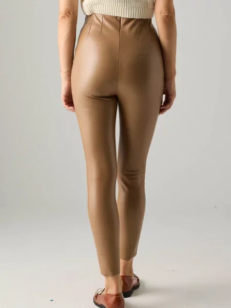 Женские леггинсы