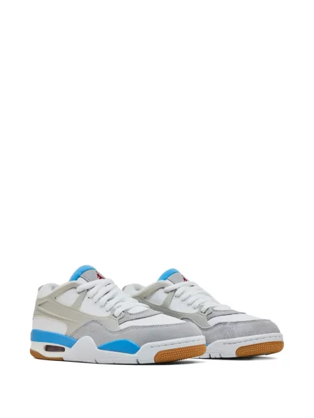 Sneakerși Jordan alb