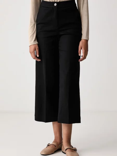 United Colors of Benetton pantaloni pentru femei cu negru