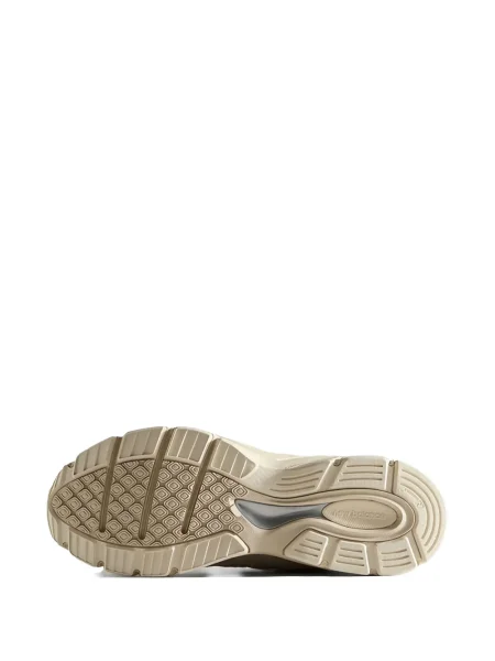 Sneakerși New Balance din piele de căprioară gri