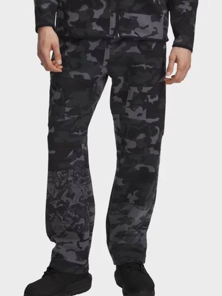 Камуфляжні штани Under Armour чорні