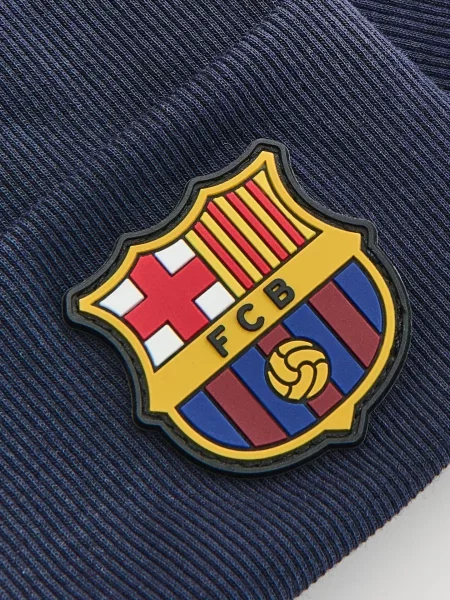 Reserved Трикотажна шапка FC BARCELONA темно-синій синя