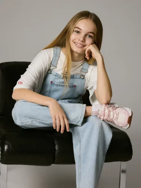 Кроссовки Reserved розовые