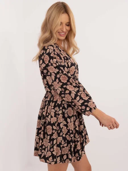 Rochie maxi Fashionhunters cu model floral cu mâneci lungi lungă negru