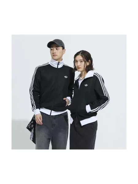 Ruha Adidas fekete