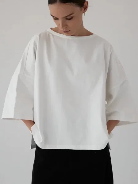 Muuv. osnovna kratka majica KOAI bela