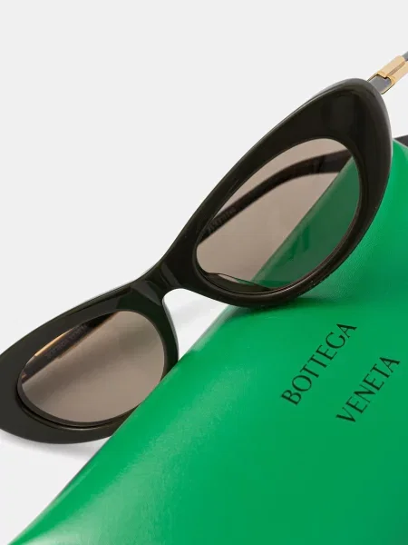 Очки кошачий глаз Bottega Veneta