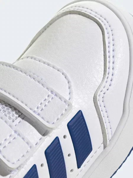Детские кроссовки Adidas