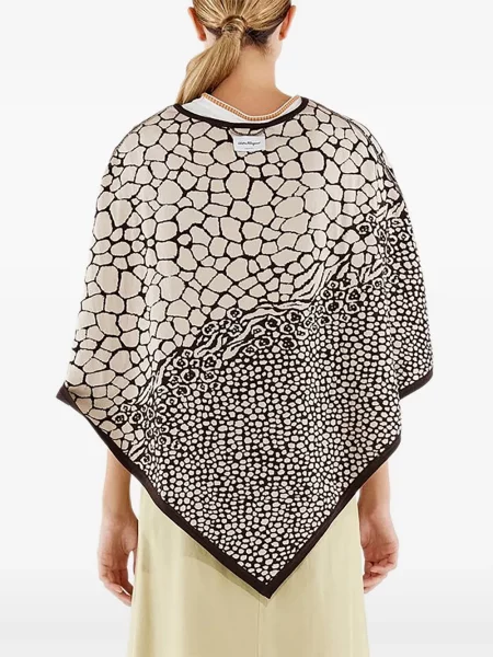 Poncho Ferragamo cu imagine cu imprimeu abstract