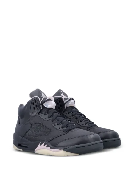 Велурени маратонки Nike Air Jordan черно