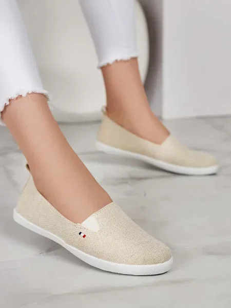 Sneakerși Resti alb