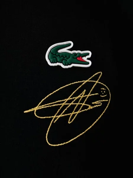 Свитер Lacoste с капюшоном
