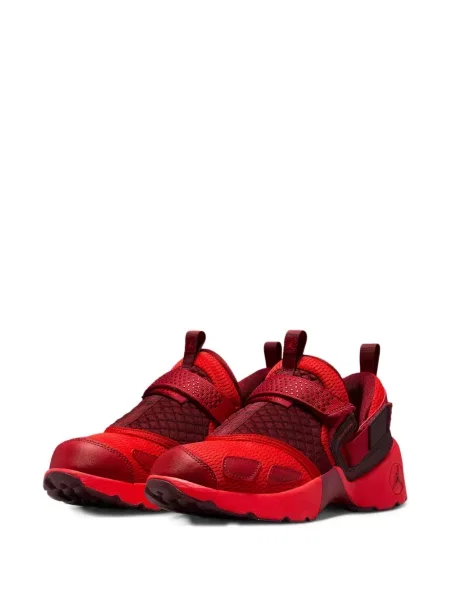 Sneakerși Jordan roșu