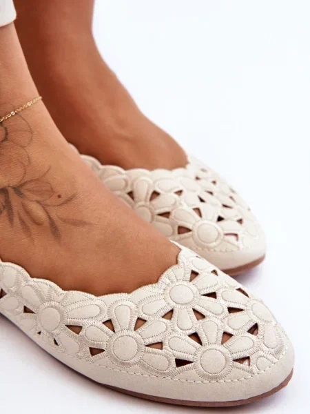 Полуотворени обувки Evento