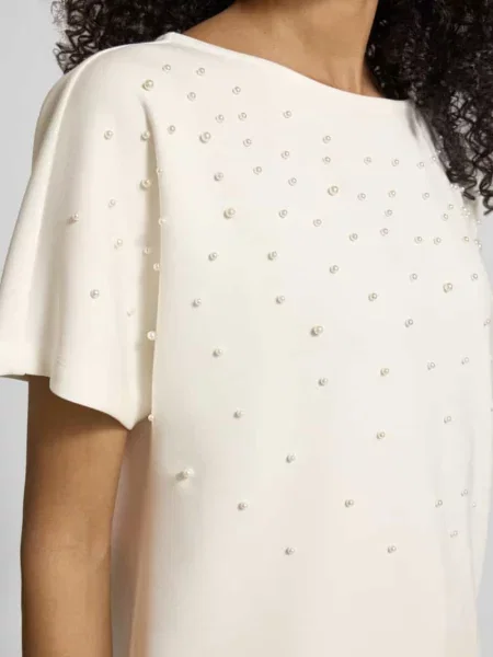 T-shirt z okrągłym dekoltem i perłami Christian Berg Woman biała