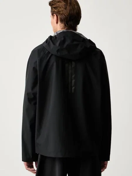 Adidas демісезонна куртка Essentials