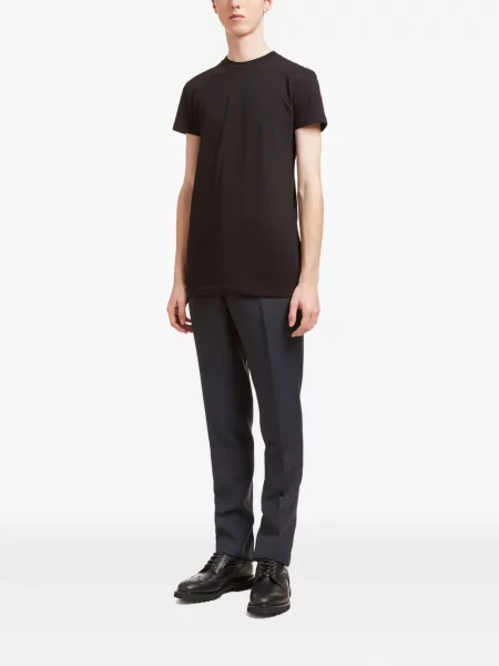 Tricou Aiezen cu decolteu rotund negru