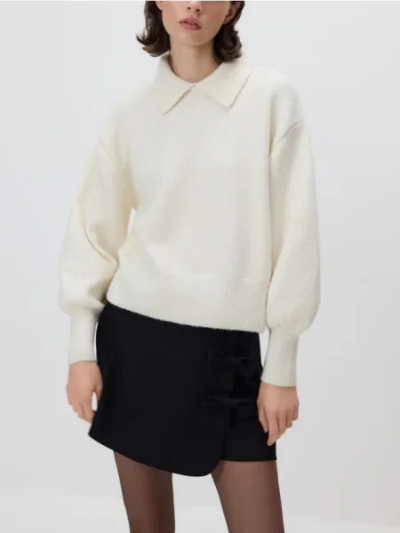 Reserved Pulover cu guler nude