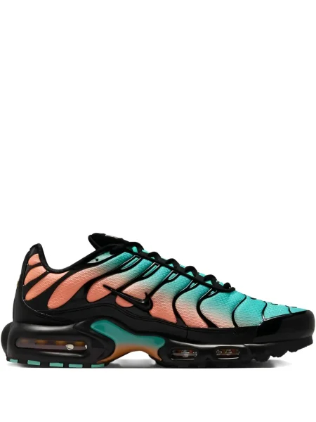 Дълго шорти Nike с принт черно