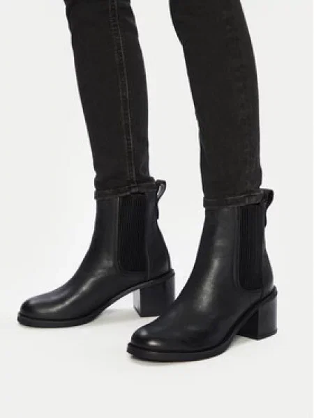 Clarks Polokozačky Chamberly Top černá