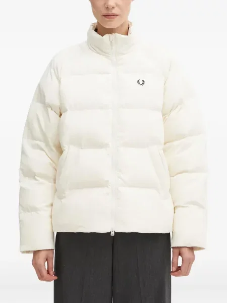 Geacă cu puf Fred Perry cu broderie alb