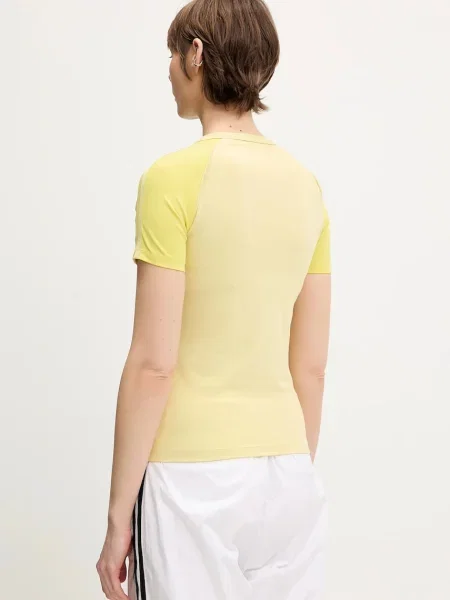 Tričko adidas Originals žlutá