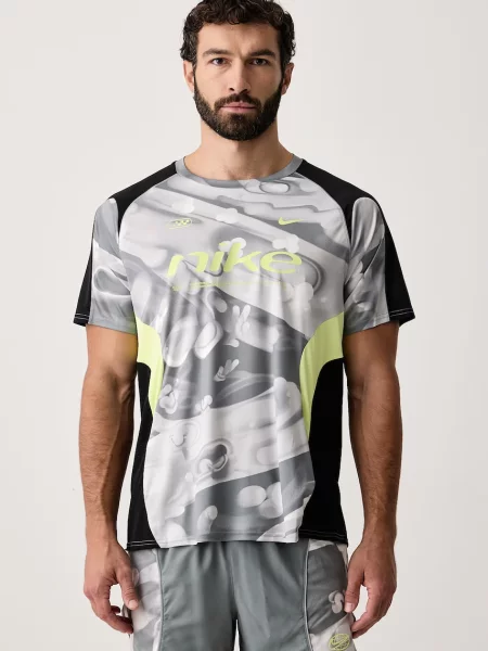 Nike T-shirt do biegania Dri-FIT szara