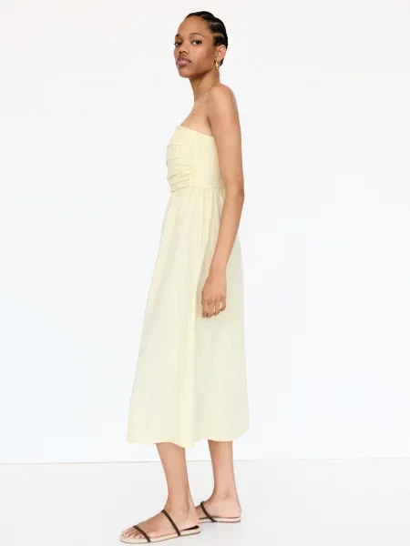 Pull&Bear Poletna obleka kari / pastelno rumena bela