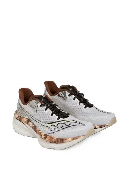 Маратонки Saucony бяло