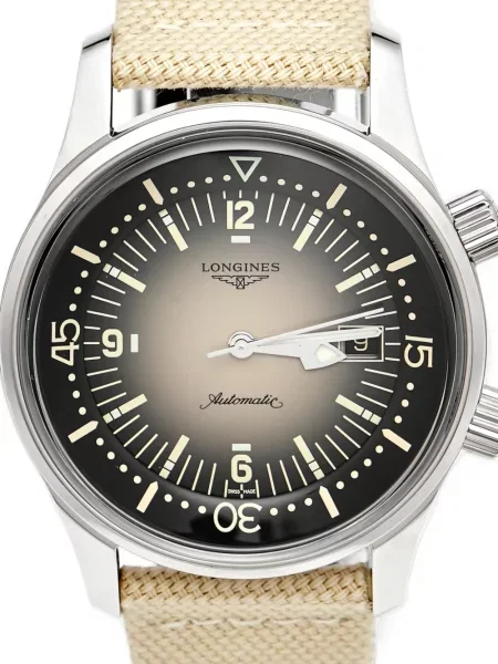 Часовник Longines кафяво