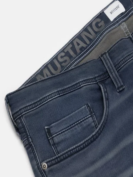 Завужені джинси Mustang Jeans Oregon Slim K чорний