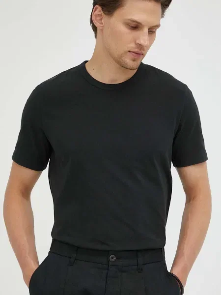 Тениска Marc O'Polo черно с изчистен дизайн