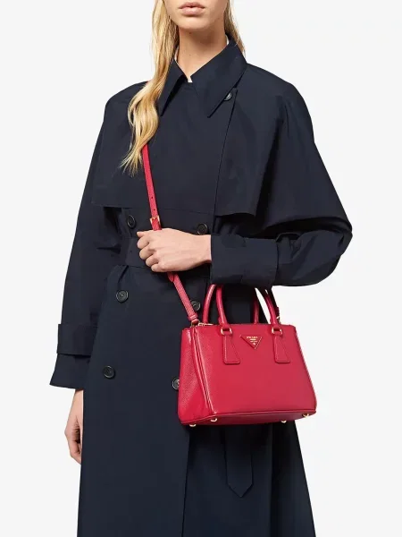 Mini rankinė Prada raudona