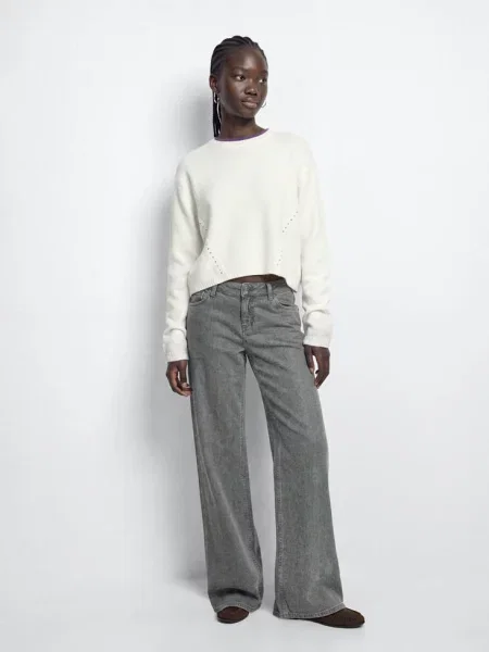 Sweter z ćwiekami złamana biel Teen XXS MANGO TEEN
