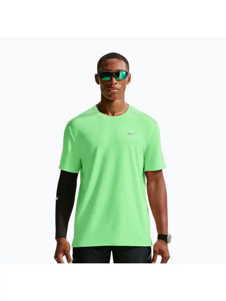 Tricou de alergare pentru bărbați Nike Miler Dri-Fit UV illusion green verde