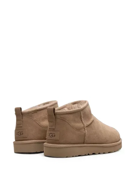 Botine Ugg clasici